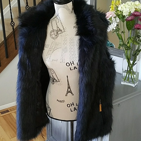 🌟Calvin Klein🌟 Navy Multi Vest - Picture 3 of 7